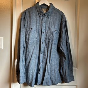 Duluth Trading Co Gray Button-Down Casual Shirt
